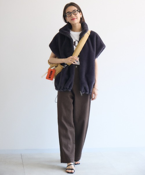 KATHARINE ROSS（キャサリンロス）の「【KATHARINE ROSS】【Breath TOPKAPI】パフィング2wayミニトートバッグ チャーム付（トートバッグ・レディース・ブラック/ベージュ・MEDIUM）」の3枚目の写真