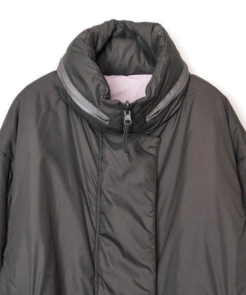 AULA AILA(アウラアイラ)の「リバーシブルモンスターコート(ダウンジャケット/コート・レディース・グレー/カーキ/ブラック・0)」の9枚目の写真