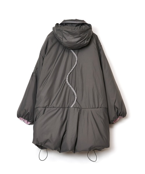 AULA AILA(アウラアイラ)の「リバーシブルモンスターコート(ダウンジャケット/コート・レディース・グレー/カーキ/ブラック・0)」の13枚目の写真