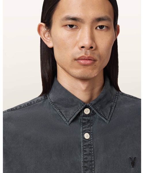 ALLSAINTS（オールセインツ）の「BODHI LONG SLEEVE RAMSKULL OVERSHIRT | BODHI 長袖 ラムスカル オーバーシャツ（シャツ/ブラウス・メンズ・ブラック系その他・XS/S/M/L）」の3枚目の写真