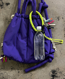 cheek（BAG）（チーク）の「【cheek】drink code カラーコード ストラップ ドリンク ホルダー（キーホルダー）」