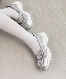 RANDA（ランダ）の「2WAY リボンクロスベルトスニーカー（スニーカー）」