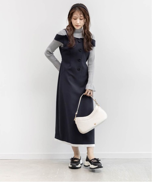 RANDA(ランダ)の「2WAY リボンクロスベルトスニーカー(スニーカー・レディース・ブラック/シルバー/アイボリー・M/L/LL/S)」の8枚目の写真