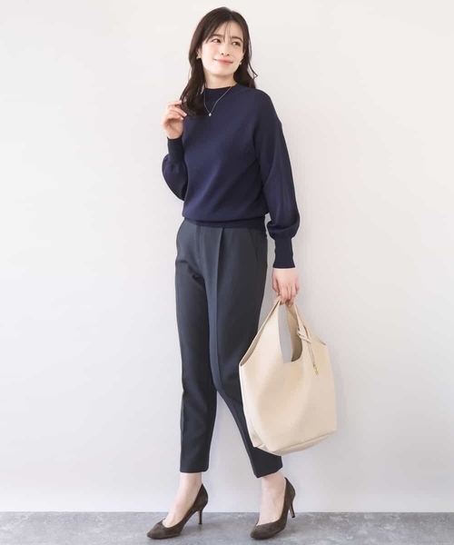 OFUON le MK（オフオンルエムケー）の「[名品シリーズ]ストレッチテーパードパンツ（ストライプ・無地）（スラックス・レディース・ライトグレー/ダークグレー・36/38/40）」の19枚目の写真