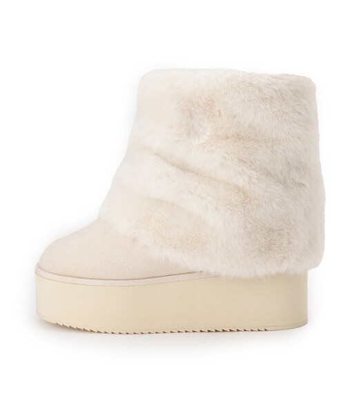 ESPERANZA（エスペランサ）の「フェイクファー付き2WAYムートン調ブーツ（ブーツ・レディース・アイボリー系/ブラック系・M/S/LL/L）」の16枚目の写真