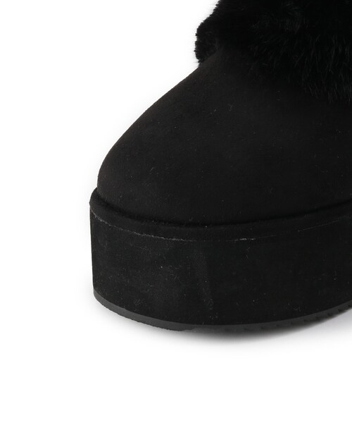 ESPERANZA（エスペランサ）の「フェイクファー付き2WAYムートン調ブーツ（ブーツ・レディース・アイボリー系/ブラック系・M/S/LL/L）」の21枚目の写真