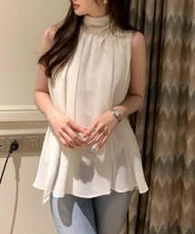 ノースリーブブラウス