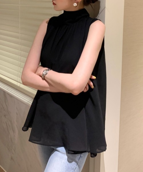 Aelina(エリナ)の「ノースリーブブラウス(シャツ/ブラウス・レディース・ホワイト/ブラック/ブラウン/ブルー・F)」の3枚目の写真