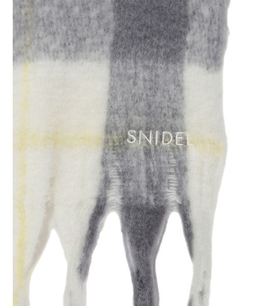 SNIDEL（スナイデル）の「チェックマフラー（ストール/ショール・レディース・ラベンダー/ライトベージュ/ダークブラウン/ライトグレー・F）」の8枚目の写真