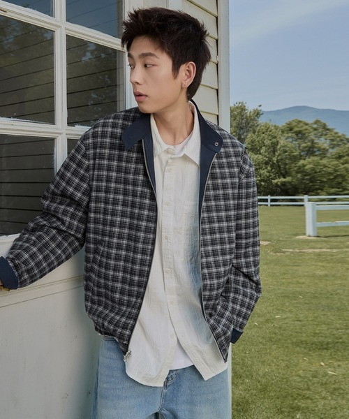 TOBEE（トゥビー）の「【TOBEE】リラックスフィット スタンドカラー ジップブルゾン/2wayリバーシブル ジャケット チェック&無地（ブルゾン・メンズ・ベージュ/ネイビー・LARGE/X-LARGE/MEDIUM）」の16枚目の写真