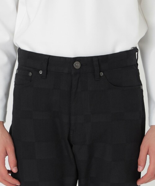 BLACK LABEL CRESTBRIDGE(ブラックレーベル・クレストブリッジ)の「シャドーチェックブラックデニム(デニムパンツ・メンズ・ブラック・S/L/M/XL)」の5枚目の写真