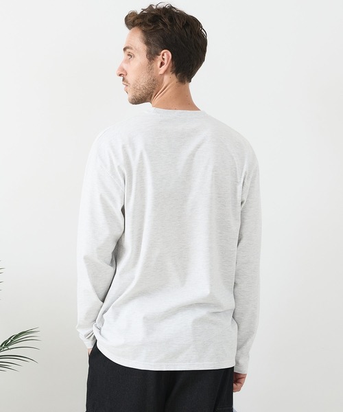 JEANS MATE(ジーンズメイト)の「【汗染みの目立ちにくいTシャツ ZEROSTAIN/ゼロステイン】カートゥーン ヴィンテージ風プリント ビッグシルエット ロンT 防汚 UVカット(Tシャツ/カットソー・メンズ・ホワイト系その他2/ブルー系その他/ブラック系その他2/ベージュ系その他・X-LARGE/MEDIUM/LARGE)」の16枚目の写真