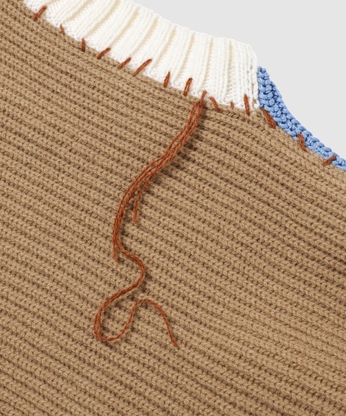 MARNI（マルニ）の「MENDING / クルーネックショートニット（ニット/セーター・レディース・ベージュ系・38(M)）」の5枚目の写真