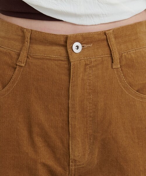 Kastane（カスタネ）の「【3サイズ展開/低身長サイズ/高身長サイズ/セットアップ対応】B コーデュロイパンツ（その他パンツ・レディース・ネイビー/ダークブラウン/キャメル・0/1/2）」の4枚目の写真