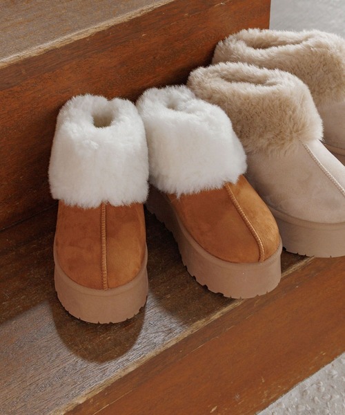 GLOBAL WORK（グローバルワーク）の「厚底ムートンサボ/AND YUA ANY/571611（ブーツ・キッズ・ベージュ/キャメル・MEDIUM/SMALL/LARGE）」の2枚目の写真