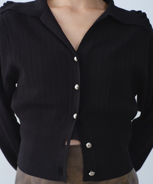 CODE A(コードエー)の「sleek collar knit(カーディガン/ボレロ・レディース・ブラック/ホワイト/ダークブラウン・00)」の7枚目の写真