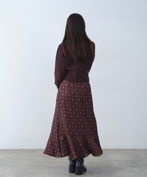 CODE A(コードエー)の「sleek collar knit(カーディガン/ボレロ・レディース・ブラック/ホワイト/ダークブラウン・00)」の9枚目の写真