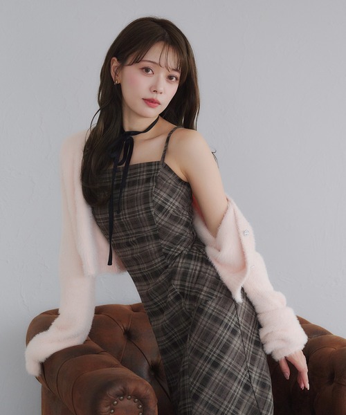 fupel（フぺル）の「Multi-way velour ribbon check cami onepiece / マルチウェイチェックキャミワンピース（ワンピース・レディース・ブラック/ブラウン・FREE）」の5枚目の写真