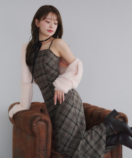 fupel（フぺル）の「Multi-way velour ribbon check cami onepiece / マルチウェイチェックキャミワンピース（ワンピース・レディース・ブラック/ブラウン・FREE）」の4枚目の写真