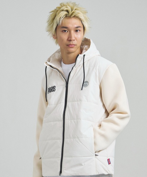 PARIS SAINT-GERMAIN(パリサンジェルマン)の「PSG_EMB LOGO-ハイブリットJKT(その他アウター・メンズ・アイボリー/ブラック・M/L/XL)」の5枚目の写真