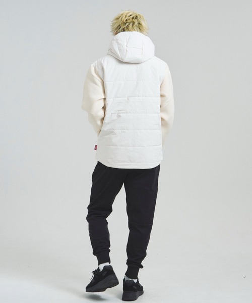 PARIS SAINT-GERMAIN(パリサンジェルマン)の「PSG_EMB LOGO-ハイブリットJKT(その他アウター・メンズ・アイボリー/ブラック・M/L/XL)」の19枚目の写真
