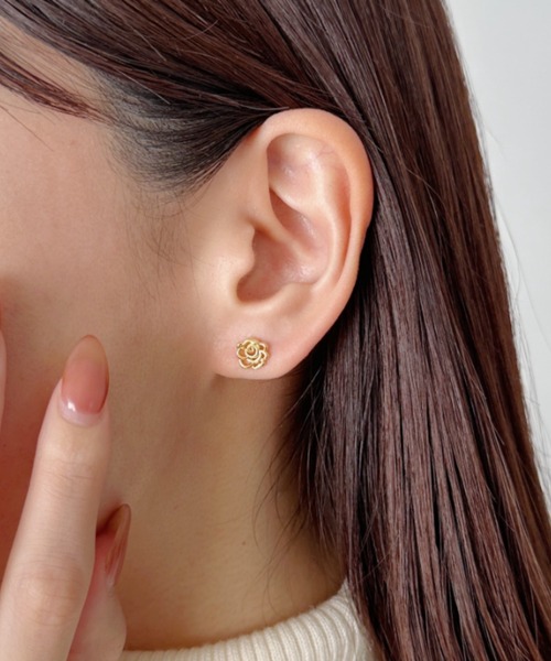 sowang(ソワン)の「リボン/ローズモチーフ6ペアセットピアス(ピアス(両耳用)・レディース・シルバー/ゴールド・FREE)」の11枚目の写真