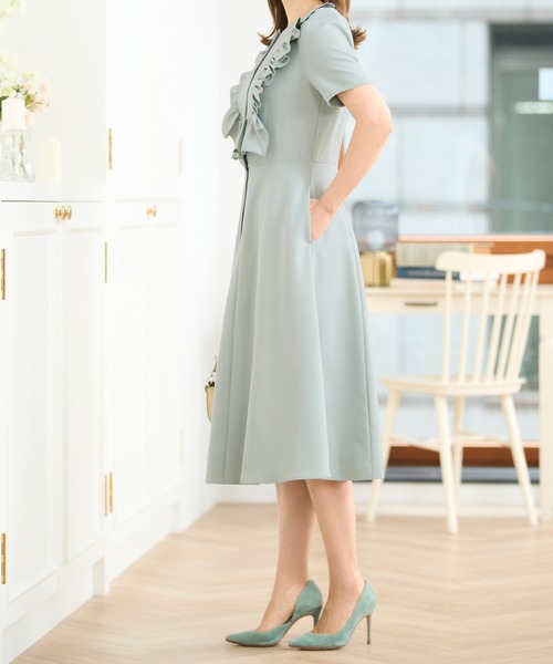 Prima Scherrer（プリマシェレル）の「フロントフリル エアリー ストレッチ ワンピース Prima Scherrer（ワンピース・レディース・ネイビー/レッド/ライトグリーン・S/M）」の4枚目の写真
