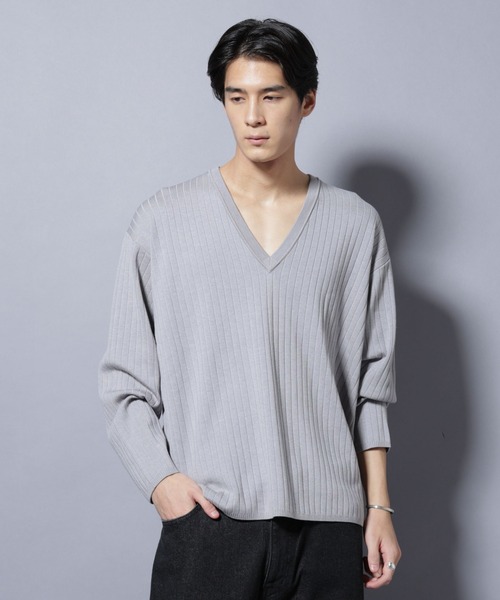 NANO universe（ナノユニバース）の「CICA&UVカット リブニットVネック（ニット/セーター・メンズ・グレー/ブラック/ブラウン・L/M）」の2枚目の写真