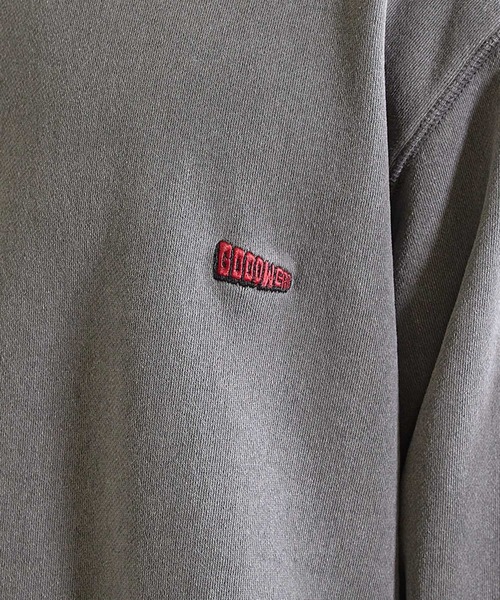 Goodwear(グッドウェア)の「【Good wear×BARRY McGEE×UNION STATION】ピグメント加工 別注クルーネックスウェット(スウェット・メンズ・チャコールグレー/ブルー/オフホワイト・L/M)」の9枚目の写真