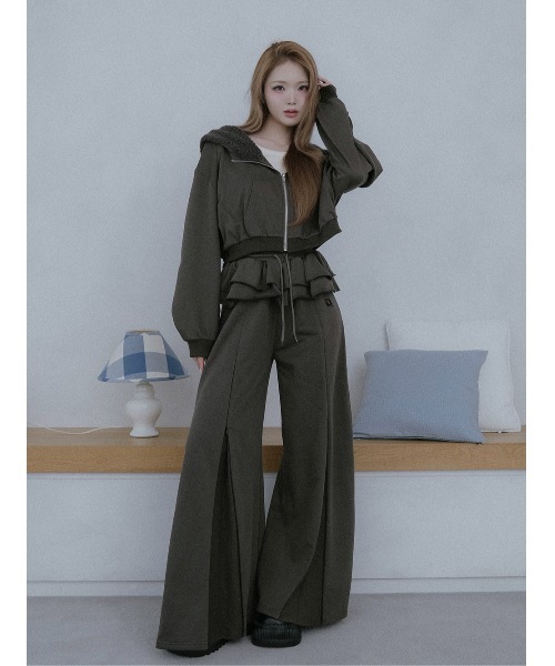 Darich(ダーリッチ)の「Dロゴボリュームスニーカー(スニーカー・レディース・ブラック・L/M/S/XS/XL)」の6枚目の写真