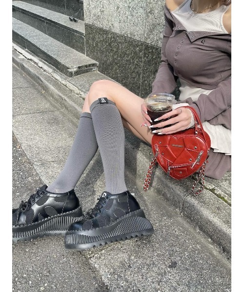 Darich(ダーリッチ)の「Dロゴボリュームスニーカー(スニーカー・レディース・ブラック・L/M/S/XS/XL)」の16枚目の写真