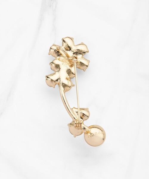 TOCCA(トッカ)の「BLESS OF DAISY 2WAY BROOCH NECKLACE ブローチネックレス(ブローチ/コサージュ・レディース・シルバー系/ゴールド系・F)」の11枚目の写真