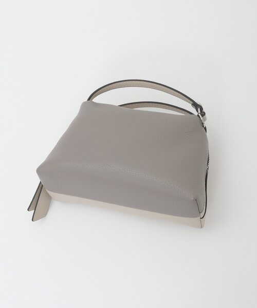 Tiara(ティアラ)の「【Gianni Chiarini/ジャンニキャリーニ】ALIFA(小)(ショルダーバッグ・レディース・アイボリー・FREE)」の6枚目の写真