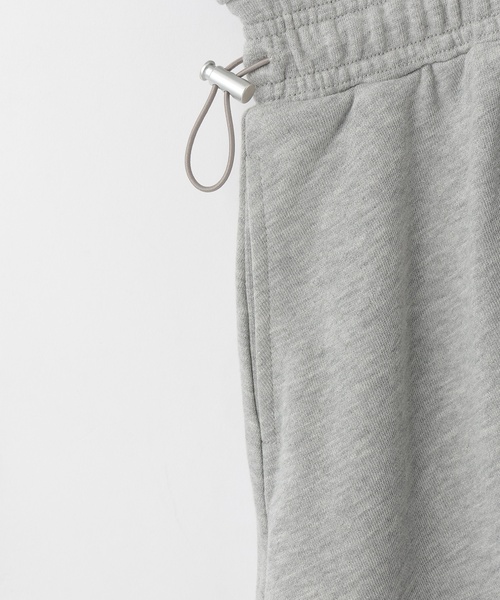 LOVETOXIC（ラブトキシック）の「長袖トラックワンピース（ワンピース・キッズ・ブラック/トップグレー/ベージュ・L:160cm/S:140cm/130cm/M:150cm）」の6枚目の写真