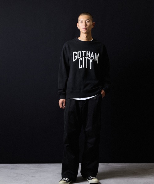 NUMBER (N)INE（ナンバーナイン）の「GOTHAM CITY PRINTED CLASSIC CREWNECK SWEATSHIRT / ゴッサム シティ ロゴプリント クラシック クルーネック スウェットシャツ（スウェット・メンズ・ブラック/トップグレー・M/L/XL）」の18枚目の写真