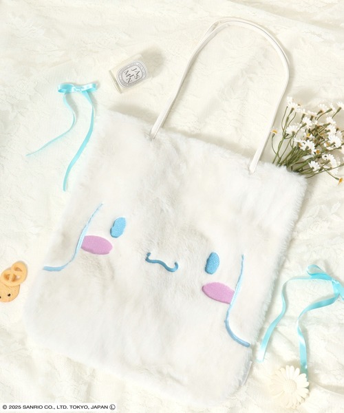 sanrio（サンリオ）の「sanrio（サンリオ）キャラクターフェイストートバッグ/ハローキティ/シナモロール/クロミ/ハンギョドン（トートバッグ・レディース・ブルー/ダークグレー/ホワイト系1/ホワイト系2・FREE）」の3枚目の写真