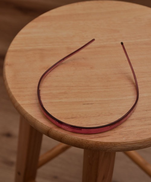 VIBGYOR Women（ヴィブジョー　ウィメン）の「【resonance】ニュアンスカラー クリア カーブデザイン カチューシャ【8色展開】（カチューシャ・レディース・パープル/ブラウン/グリーン/ブラック/ブラウン系1/ブラウン系2/グレー/グレー系・FREE）」の20枚目の写真