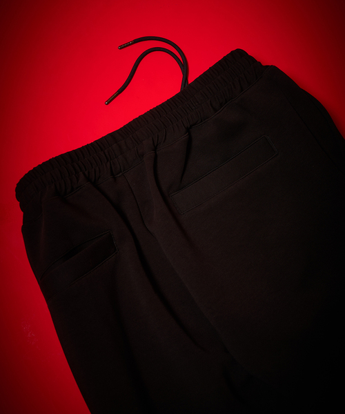 417 EDIFICE（フォーワンセブンエディフィス）の「【Liverpool FC / リバプール FC】メタリックロゴトラックパンツ（その他パンツ・メンズ・チャコールグレー/ブラック・MEDIUM/LARGE/X-LARGE）」の5枚目の写真