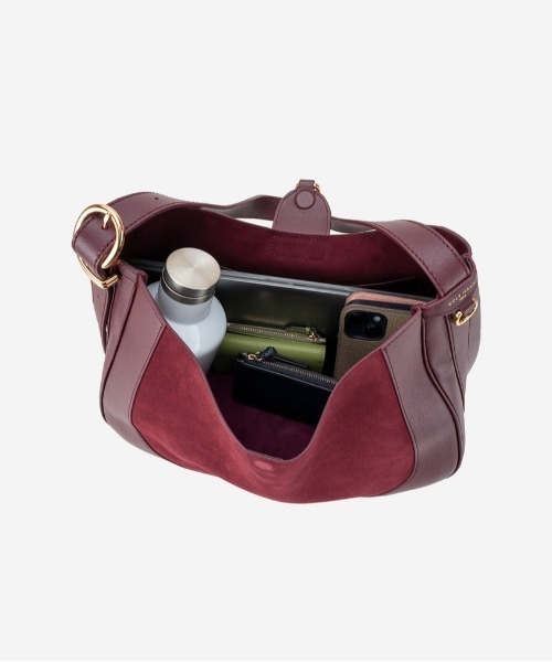 COLE HAAN(コールハーン)の「カタリーナ ラージ ホーボー womens(ハンドバッグ・レディース・ブラウン・OSFA)」の5枚目の写真