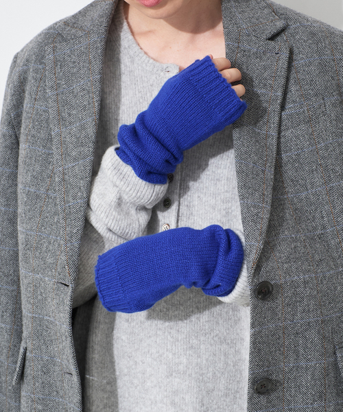 WILLIAM BRUNTON(ウィリアムブラントン)の「WILLIAM BRUNTON SLOBE別注 フィンガーレスグローブ WB-222-SLOBE(手袋・レディース・ブラウン/グレー/ブルー・FREE)」の18枚目の写真