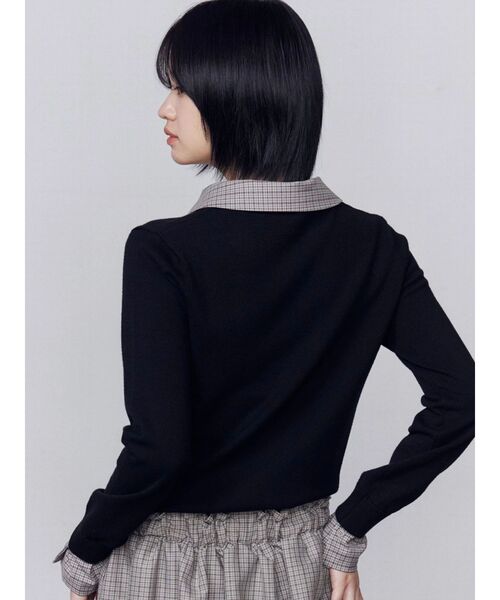 EMODA（エモダ）の「レイヤードシャツニット（ニット/セーター・レディース・ブラック/ベージュ/ネイビー・FREE）」の15枚目の写真