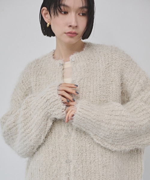 hunch(ハンチ)の「シャギー ニットカーディガン(カーディガン/ボレロ・レディース・アイボリー/ベビーピンク/ネイビー・FREE)」の2枚目の写真