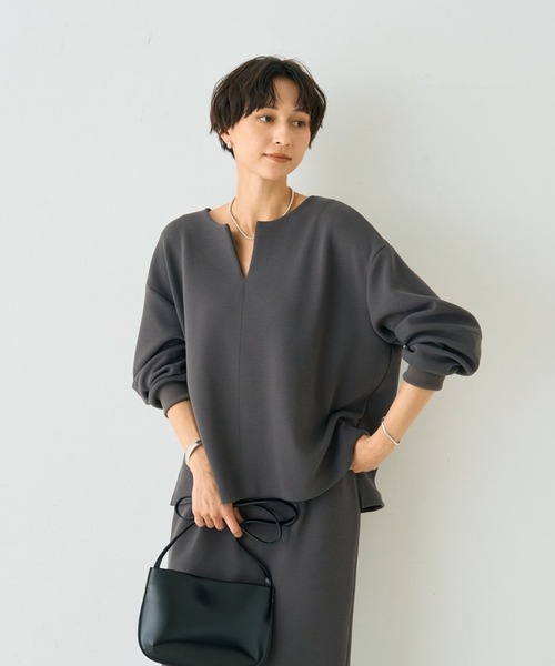 Rouge vif(ルージュヴィフ)の「【セットアップ対応】 ダブルエアープルオーバー(シャツ/ブラウス・レディース・ベージュ/チャコールグレー/グレー・フリー)」の12枚目の写真