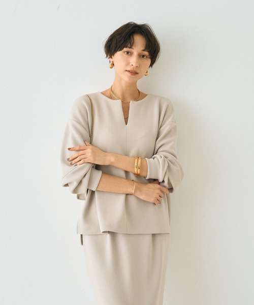 Rouge vif(ルージュヴィフ)の「【セットアップ対応】 ダブルエアープルオーバー(シャツ/ブラウス・レディース・ベージュ/チャコールグレー/グレー・フリー)」の4枚目の写真