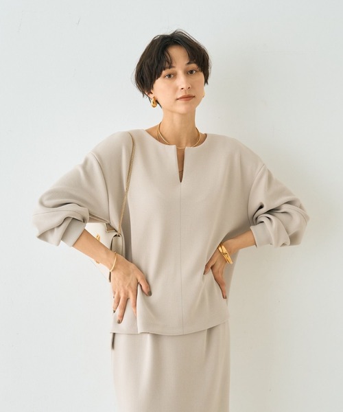 Rouge vif(ルージュヴィフ)の「【セットアップ対応】 ダブルエアープルオーバー(シャツ/ブラウス・レディース・ベージュ/チャコールグレー/グレー・フリー)」の7枚目の写真
