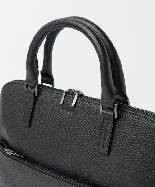 alfredoBANNISTER(アルフレッドバニスター)の「【A4対応 / 通勤鞄】シボレザー ブリーフケース / ビジネスバッグ(ビジネスバッグ・メンズ・ブラック・フリー)」の6枚目の写真