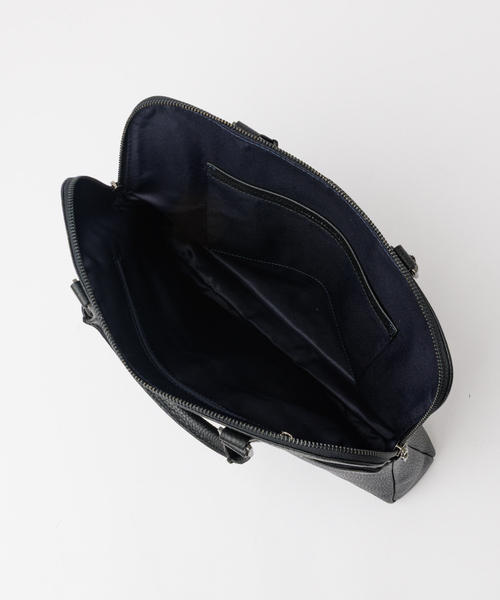 alfredoBANNISTER(アルフレッドバニスター)の「【A4対応 / 通勤鞄】シボレザー ブリーフケース / ビジネスバッグ(ビジネスバッグ・メンズ・ブラック・フリー)」の2枚目の写真