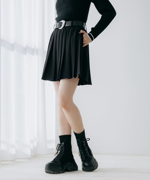 PAGEBOY（ページボーイ）の「イージケアプリーツショートパンツ（その他パンツ・レディース・ブラック/グレー・FREE）」の6枚目の写真