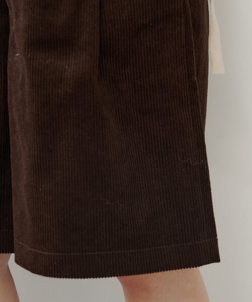 Kastane（カスタネ）の「*【2サイズ展開】コーデュロイハーフパンツ（その他パンツ・レディース・ブラック/ブラウン・1/2）」の7枚目の写真