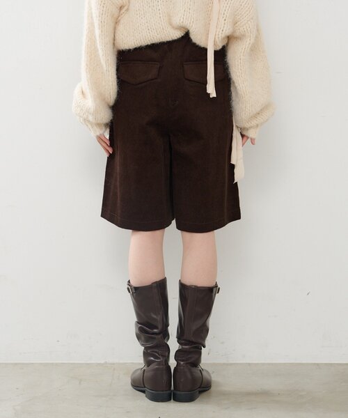 Kastane（カスタネ）の「*【2サイズ展開】コーデュロイハーフパンツ（その他パンツ・レディース・ブラック/ブラウン・1/2）」の6枚目の写真